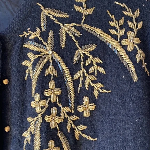 Vintage 50’s Beaded Black and Gold Sweater - Picture 3 of 6